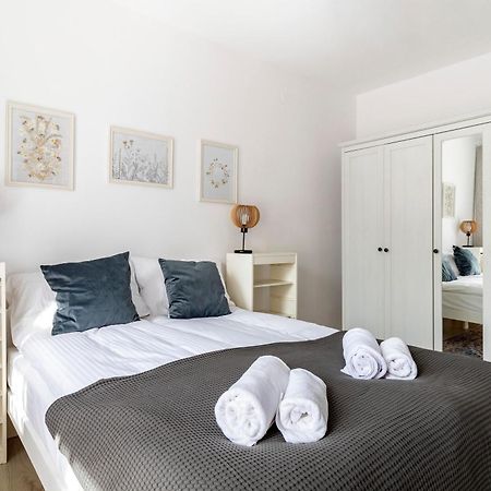 Wonderful 2- Bedroom Apartment With Soul Wwa70 Warszawa Eksteriør bilde