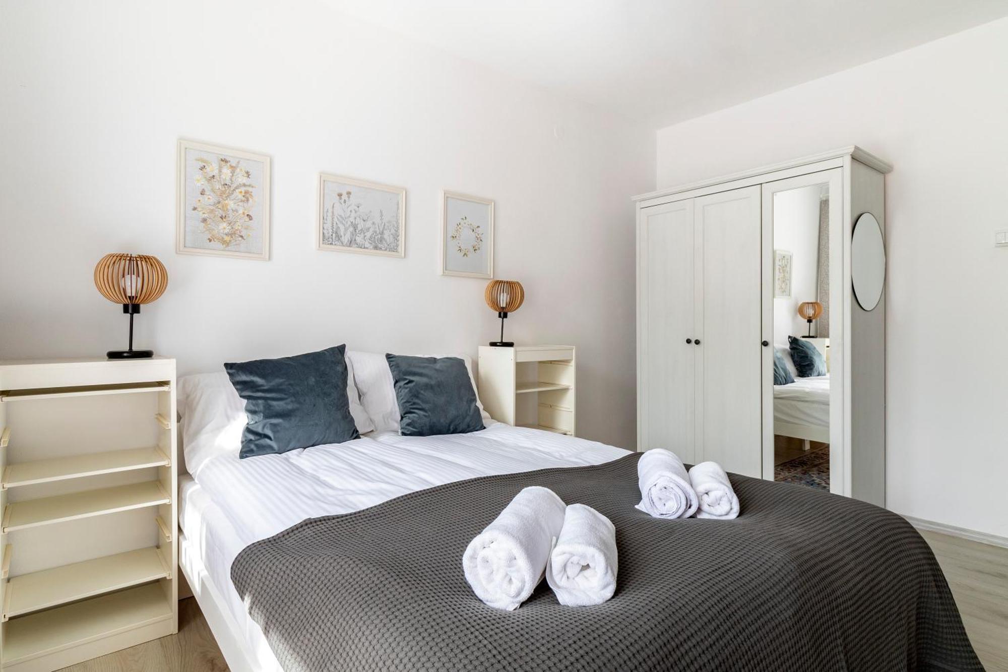 Wonderful 2- Bedroom Apartment With Soul Wwa70 Warszawa Eksteriør bilde